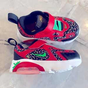 NIKE Fruit Air Max Sneakers